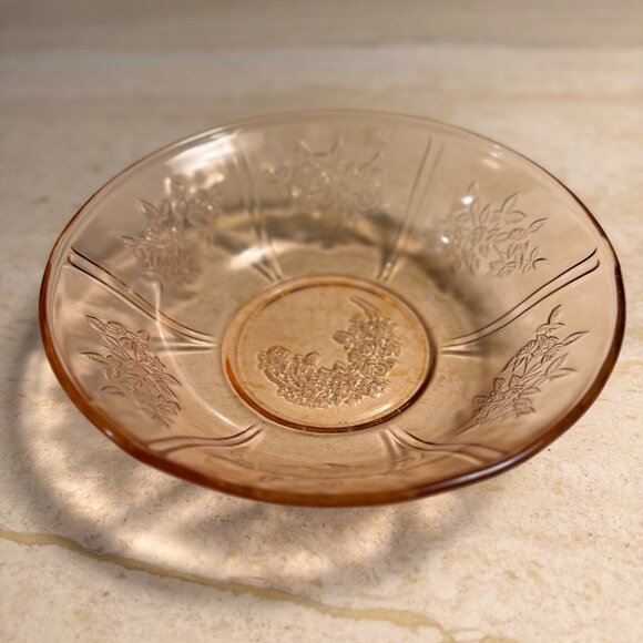 Federal Sharon/Cabbage Rose Pink Depression Glass Embossed Serving Bowl 8.5" - Picture 8 of 13